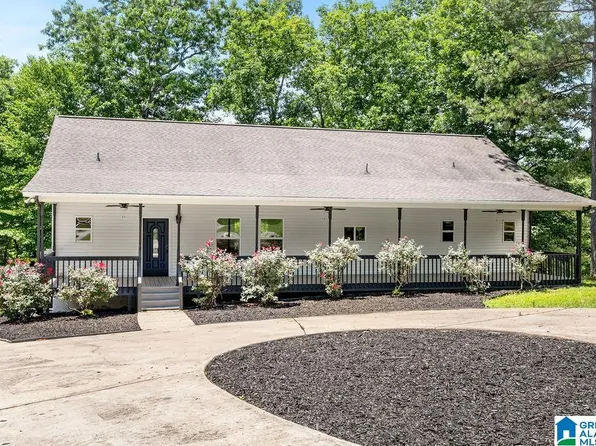 1172 Valley Dr, Houston, AL 35572