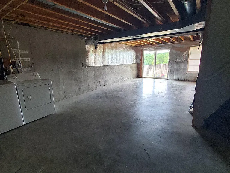 29 Litchfield Ln E — Photo 20