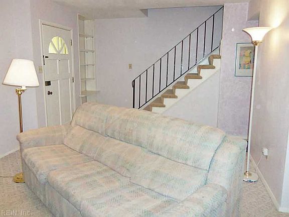 4th image of 4512 Saint John Ct