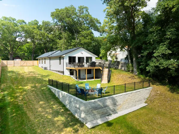 5893 White Rd, Muskegon, MI 49442