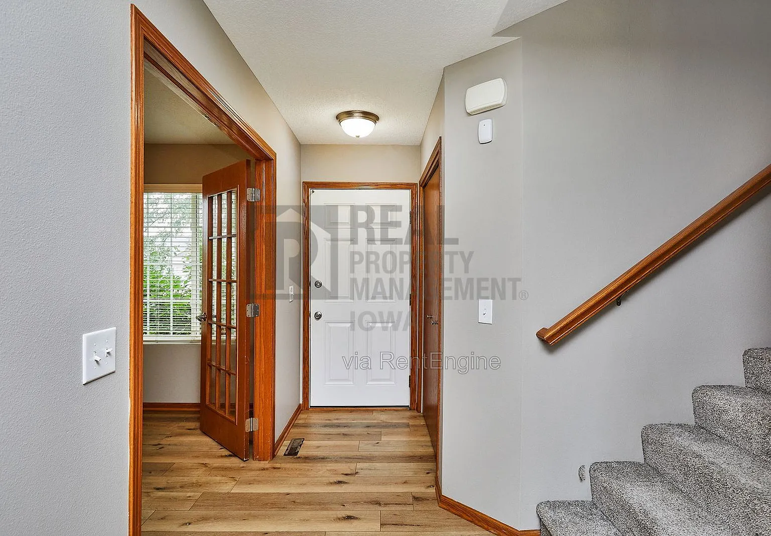 3 bed, 3.0 bath, 1454 sqft, $2,145 — Photo 3