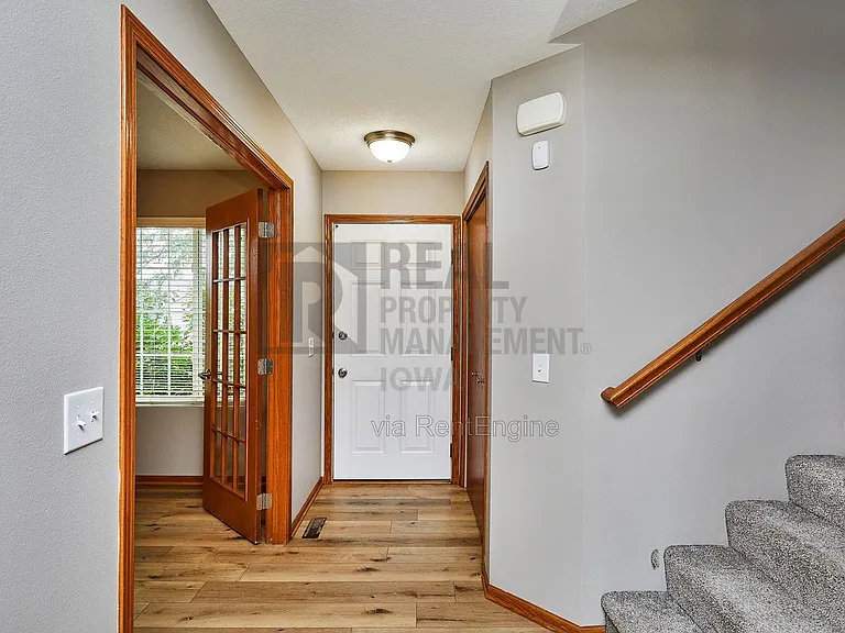 3504 163rd St — Photo 3