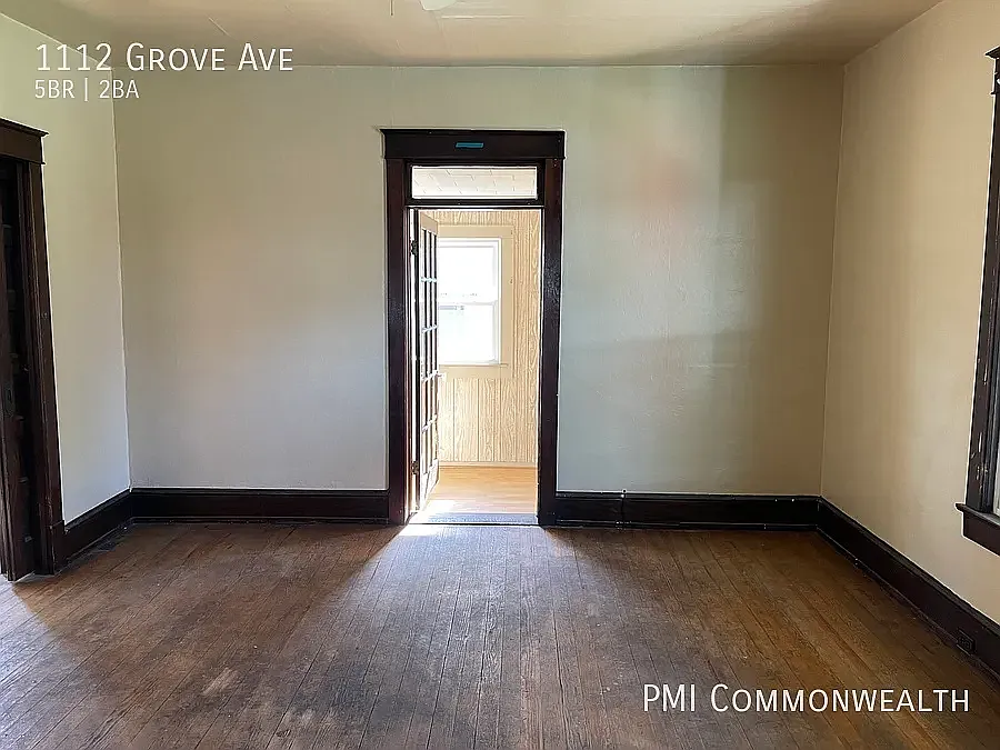 Building Photo - 1112 Grove Ave