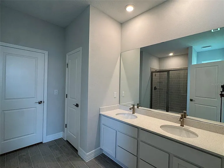 13416 SW 31st Terrace Rd — Photo 12