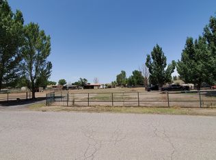 807 Paseo Del Banco Ct SW, Albuquerque, NM 87105