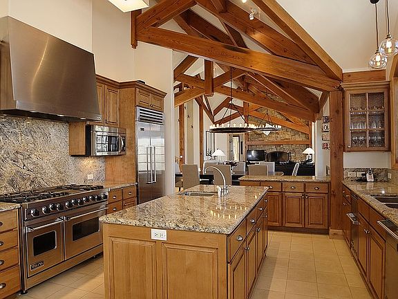 5th image of 126 Bridge Ln