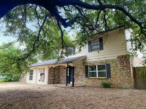 733 County Road 1203, Daingerfield, TX 75638