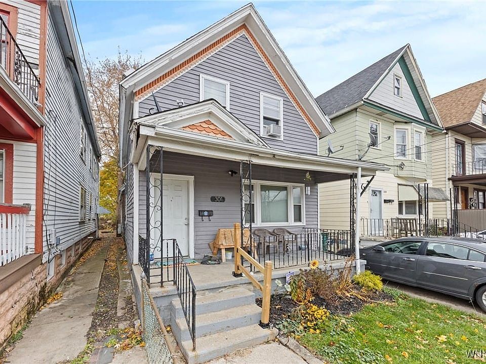 1st image of 301 Plymouth Ave