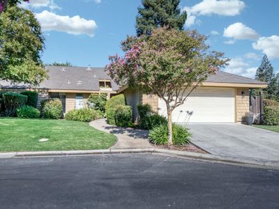 1077 W Sierra Ave, Fresno, CA, 93711