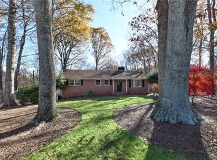 6230 Styers Ferry Rd, Clemmons, NC 27012