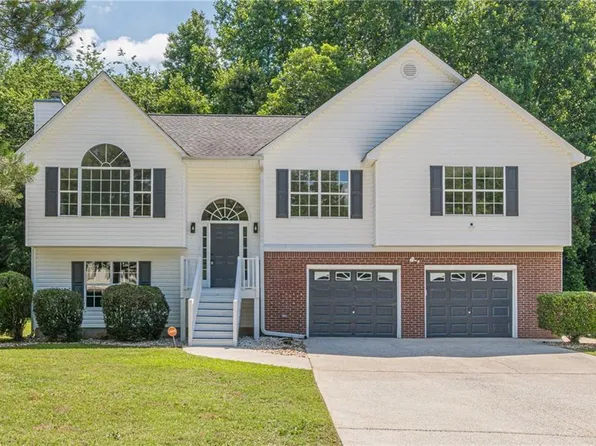 133 Four Oaks Dr, Powder Springs, GA 30127