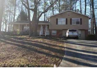 860 Greenforest Dr, Smyrna, GA 30082