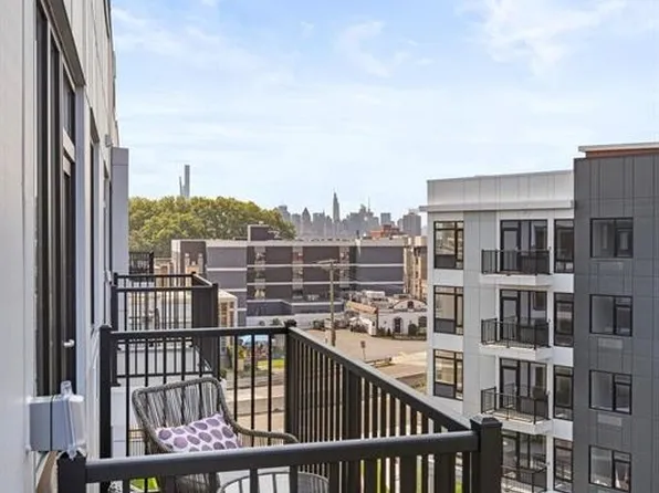 5711 John F Kennedy Boulevard image 15 of 24