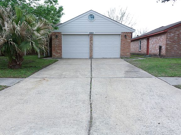 3rd image of 20311 Fox Haven Ln