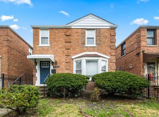 4142 W George St, Chicago, IL 60641