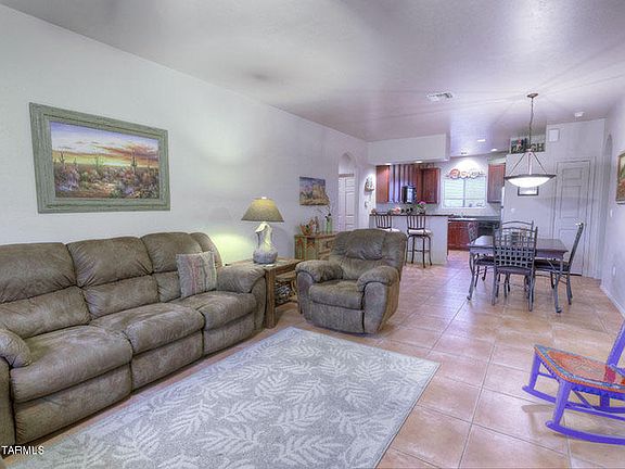 5th image of 1118 W Calle Trio Los Panchos