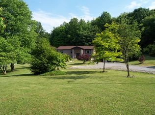 333 Orr Ave, Apollo, PA 15613