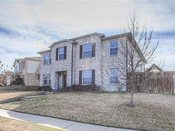 5th image of 2600 Gardendale Dr