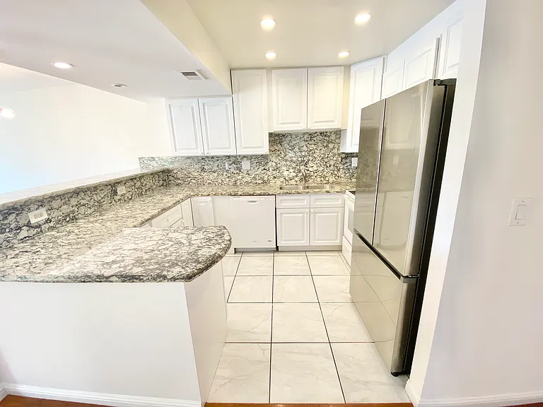 23401 Park Sorrento #58 — Photo 7