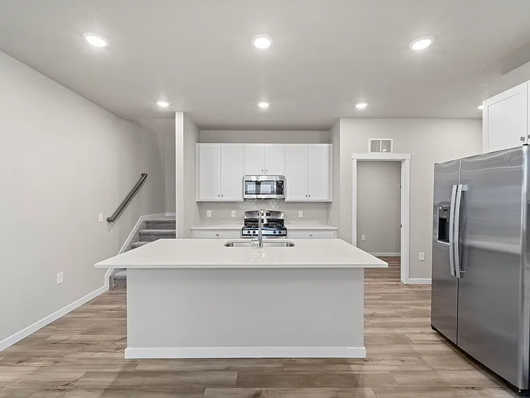 7810 Keebler Dr — Photo 14