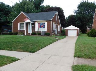 3025 14th St NW, Canton, OH 44708