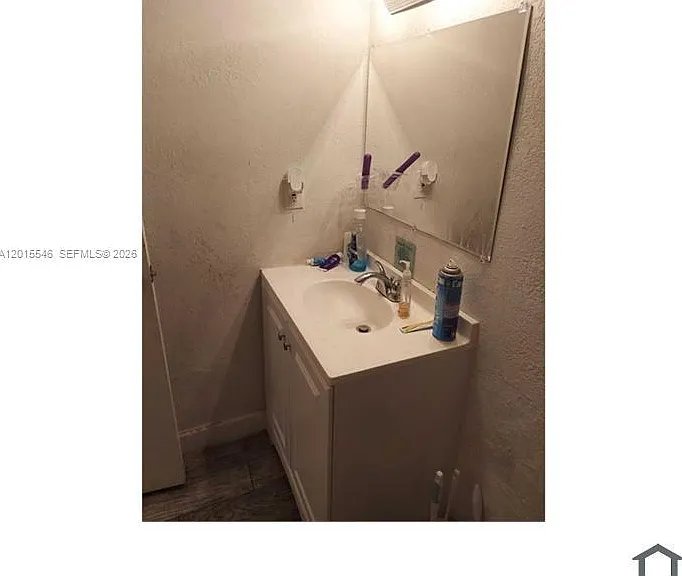 207 NE 141st St #4-6-1 — Photo 4