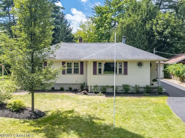 26 Charles Boulevard, Delmar, NY 12054