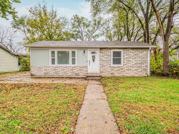 1617 Westwood Blvd, Junction City, KS 66441