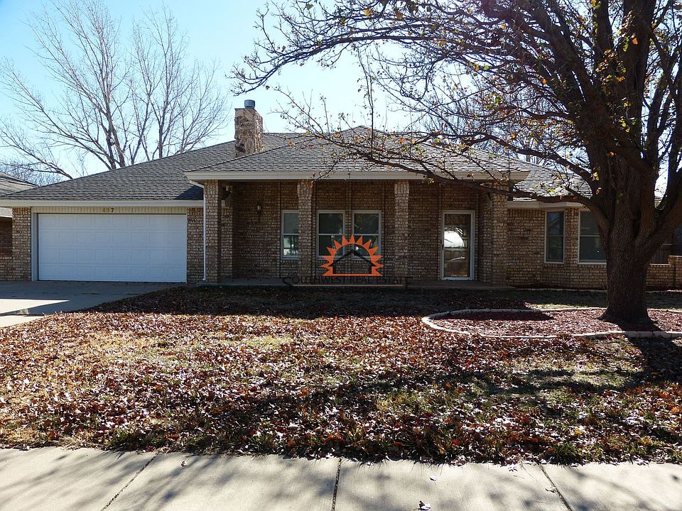 1st image of 417 Chanticleer Pl