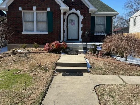 4806 Southern Pkwy, Louisville, KY 40214