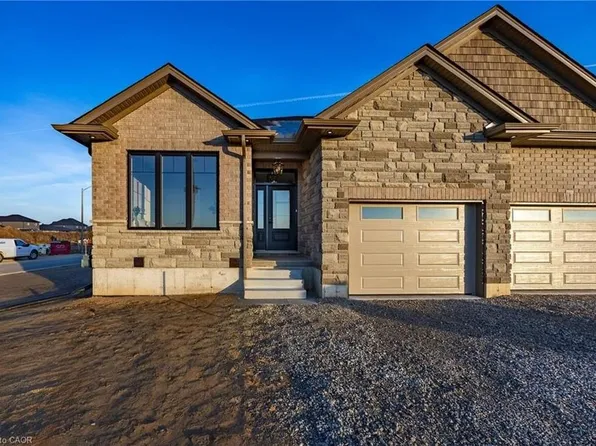 373 Argyle Ave, Norfolk County, ON N4B 1J3