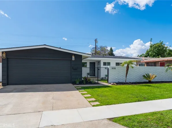 1018 N Wright St, Santa Ana, CA 92701