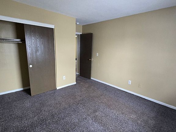 5th image of 102 S Bradner Ave
