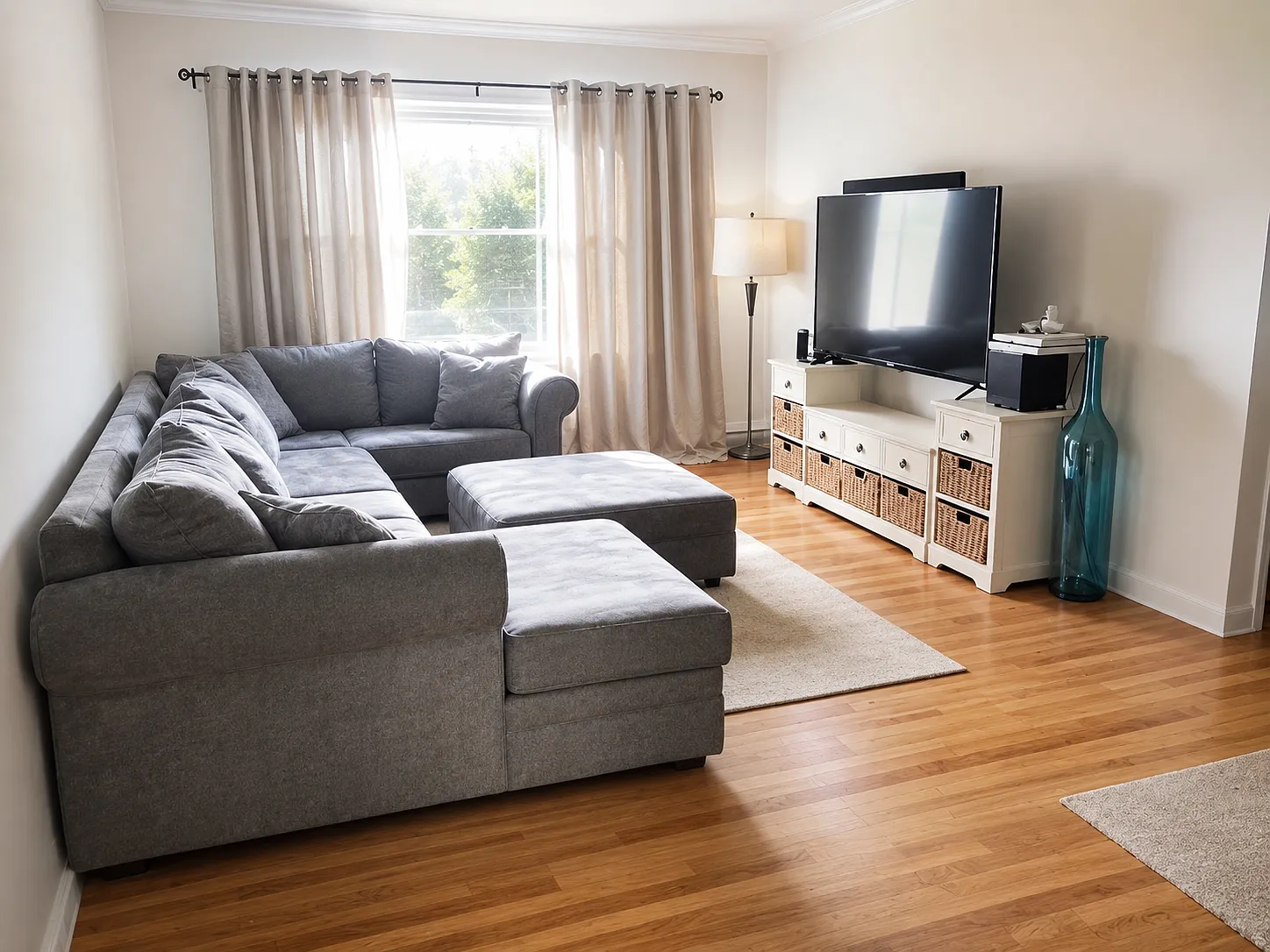 2 bed, $2,200 — Photo 2
