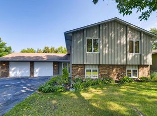1604 Chatham Ave, Arden Hills, MN 55112