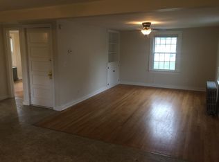68 Suffield St #2, Windsor Locks, CT 06096