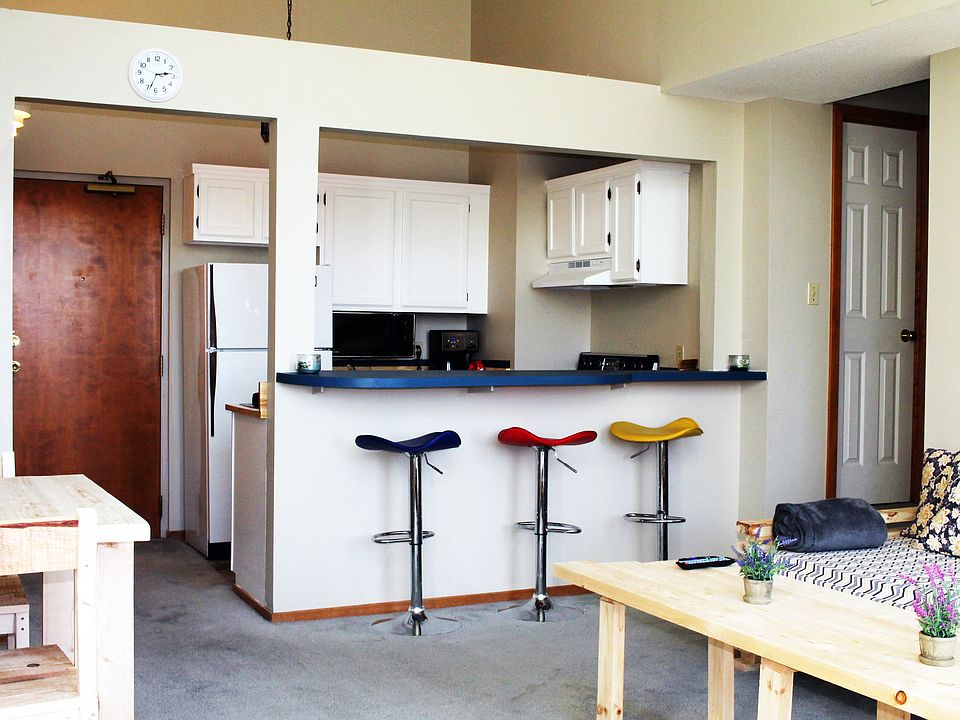 1st image of 1223 N 9th St APT 211