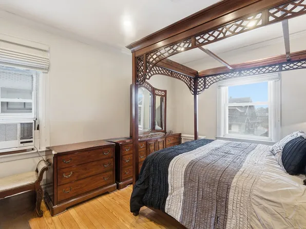 160-36 99th Street image 12 of 31