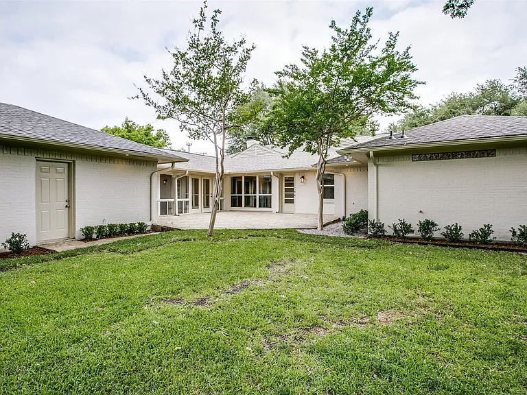 6908 Lavendale Ave — Photo 32