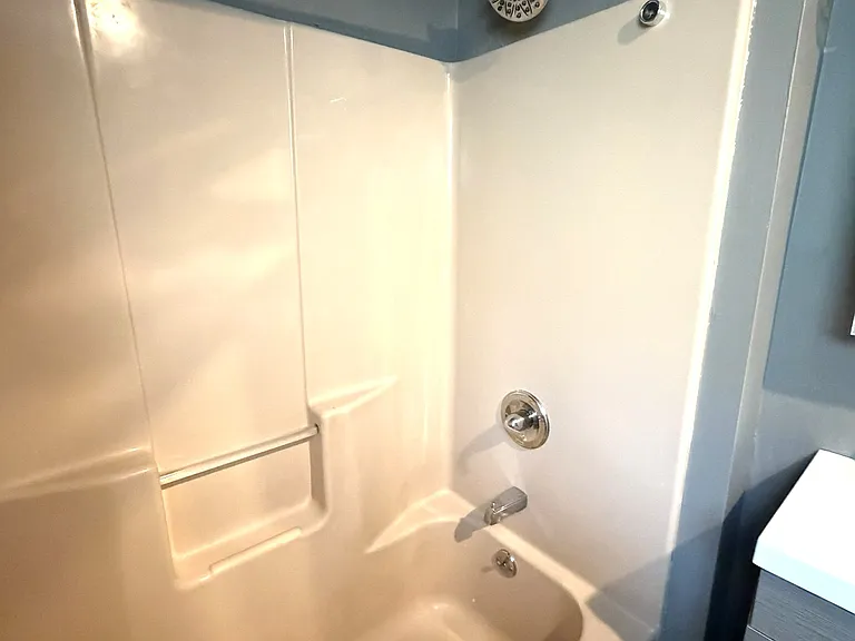 901 Eynon St #1 — Photo 10