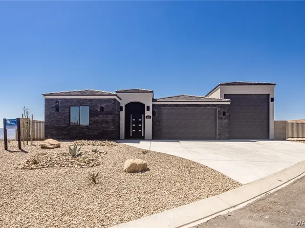 3021 Fort Yuma Trl, Bullhead City, AZ 86429
