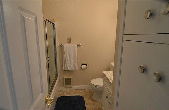 3rd image of 1726 94th Dr SE
