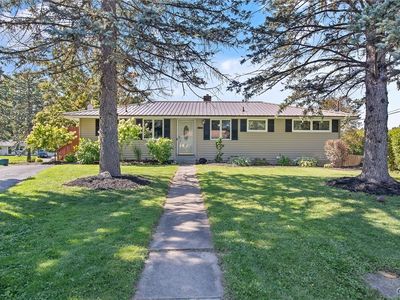 19 Colony Cir, Camillus, NY, 13031