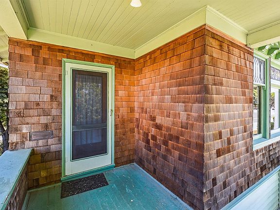 2nd image of 623 Louisiana Street