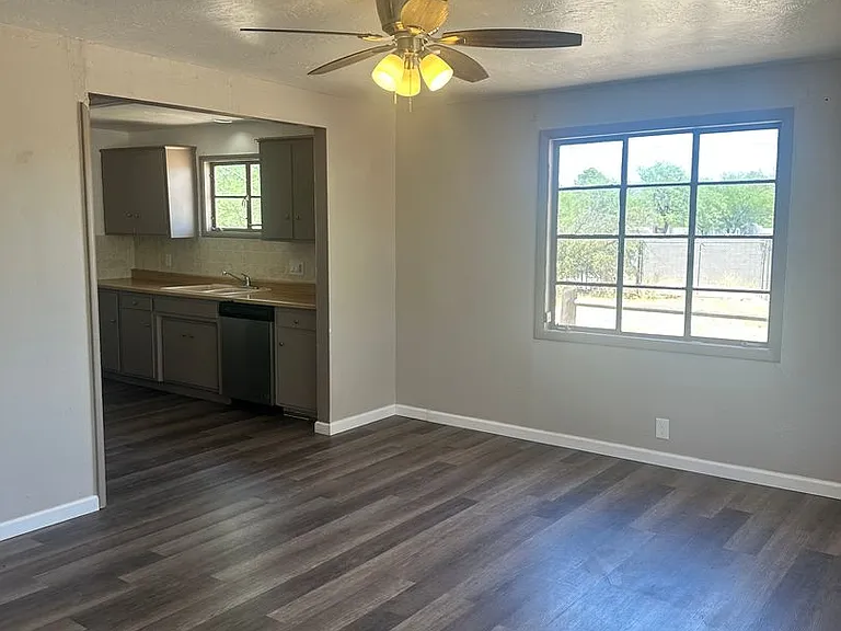 Hildreth-7150 — Photo 3