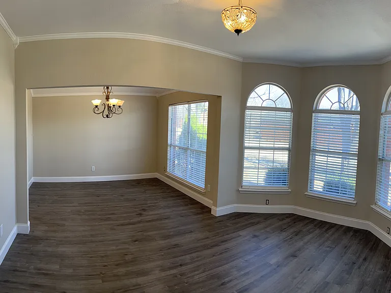 4008 Chelsea Dr — Photo 5