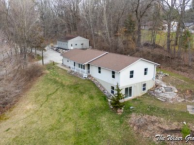 2713 Hillcrest Dr, Ionia, MI, 48846
