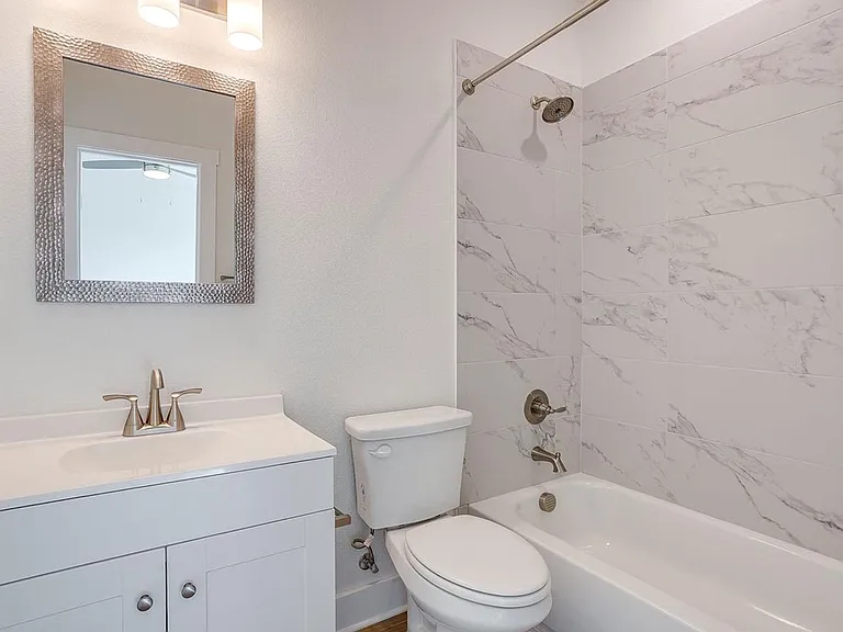 2333 Benbrook Blvd — Photo 41