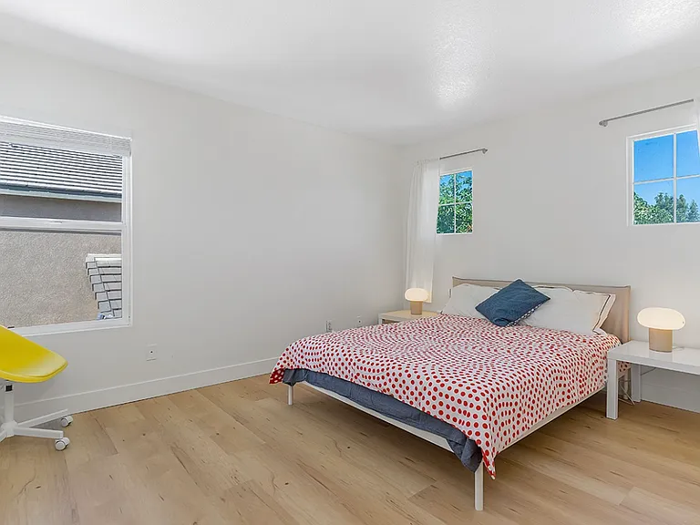 13569 Kiwi Ave — Photo 19