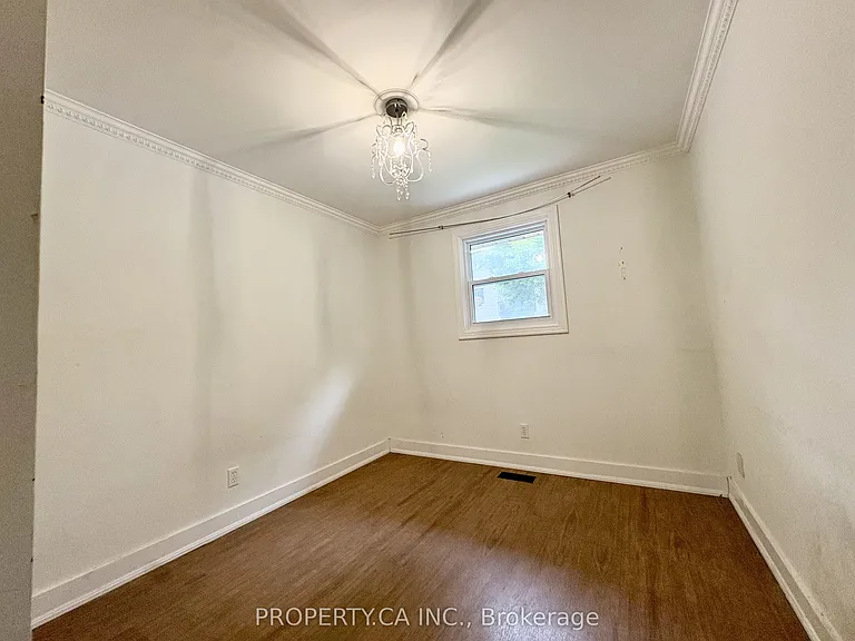 112 Saint Augustine Dr — Photo 10